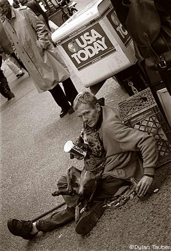 http://www.doublemirrors.com/nyc/homeless.jpg